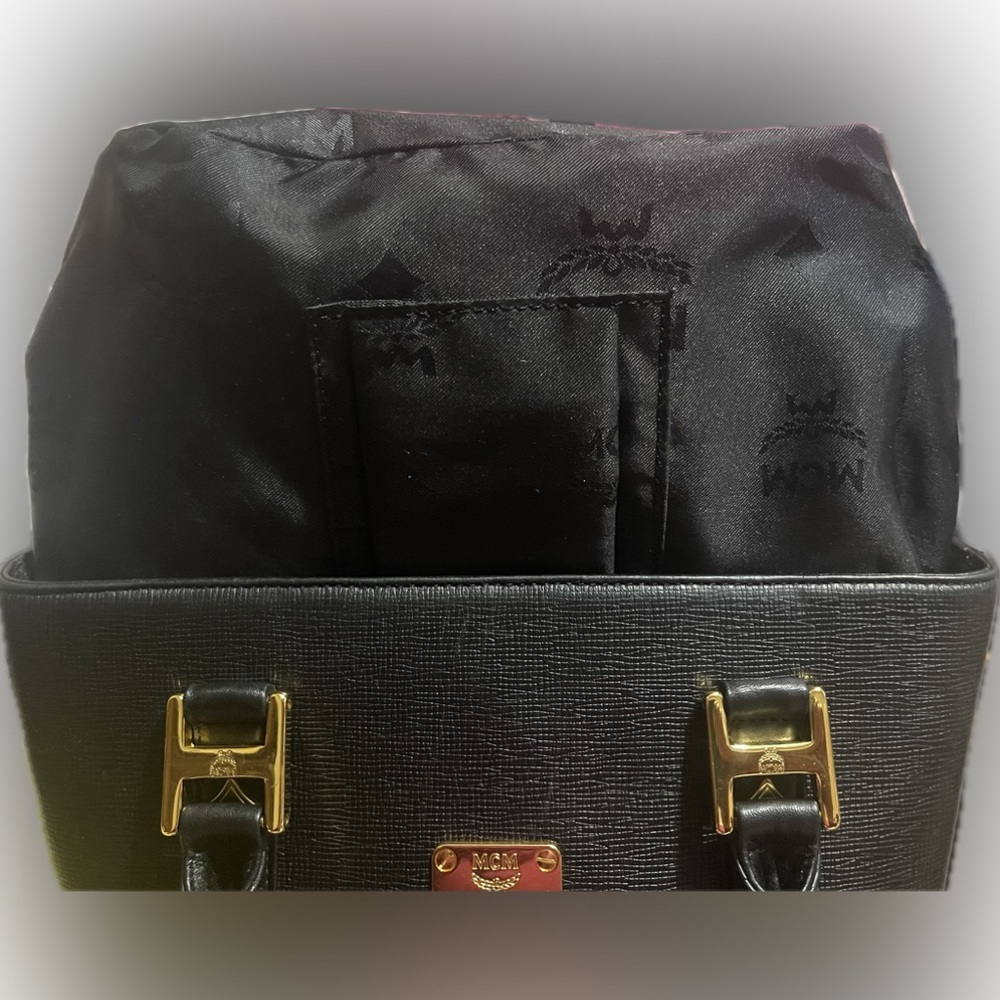 MCM Bucket Bag Small Black - Picture 7 of 11